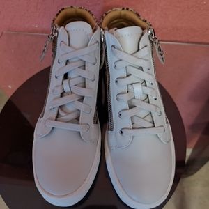 Dolce Vita Allison high top shoes